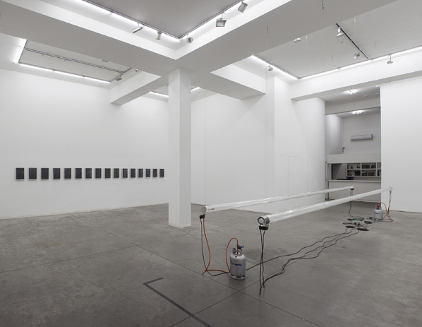 Carsten Nicolai, 334m/s, 2007 Carsten Nicolai, 334m/s, 2007