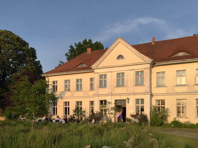 THE FIELD KITCHEN ACADEMY THE FIELD KITCHEN ACADEMY