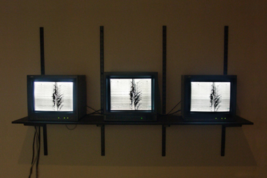 Headbang (installation shot) Headbang (installation shot)
